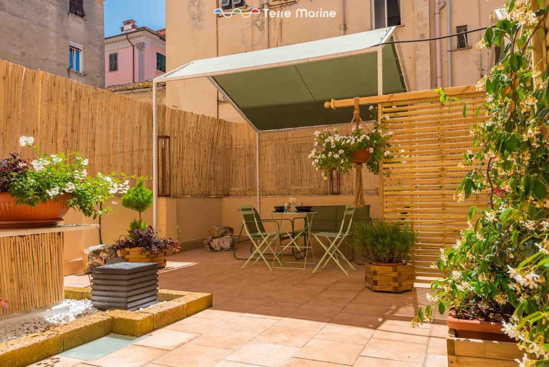 City Jungle, Terre Marine La Spezia Exterior photo
